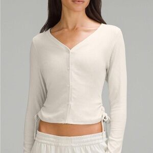 Cream V-Neck Crop Button Down Shirt